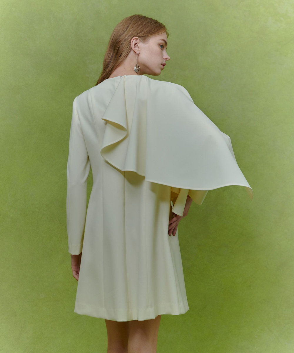 LOULOU WILLOUGHBY 【LOULOU WILLOUGHBY】2WAYケープワンピース オフホワイト (02)