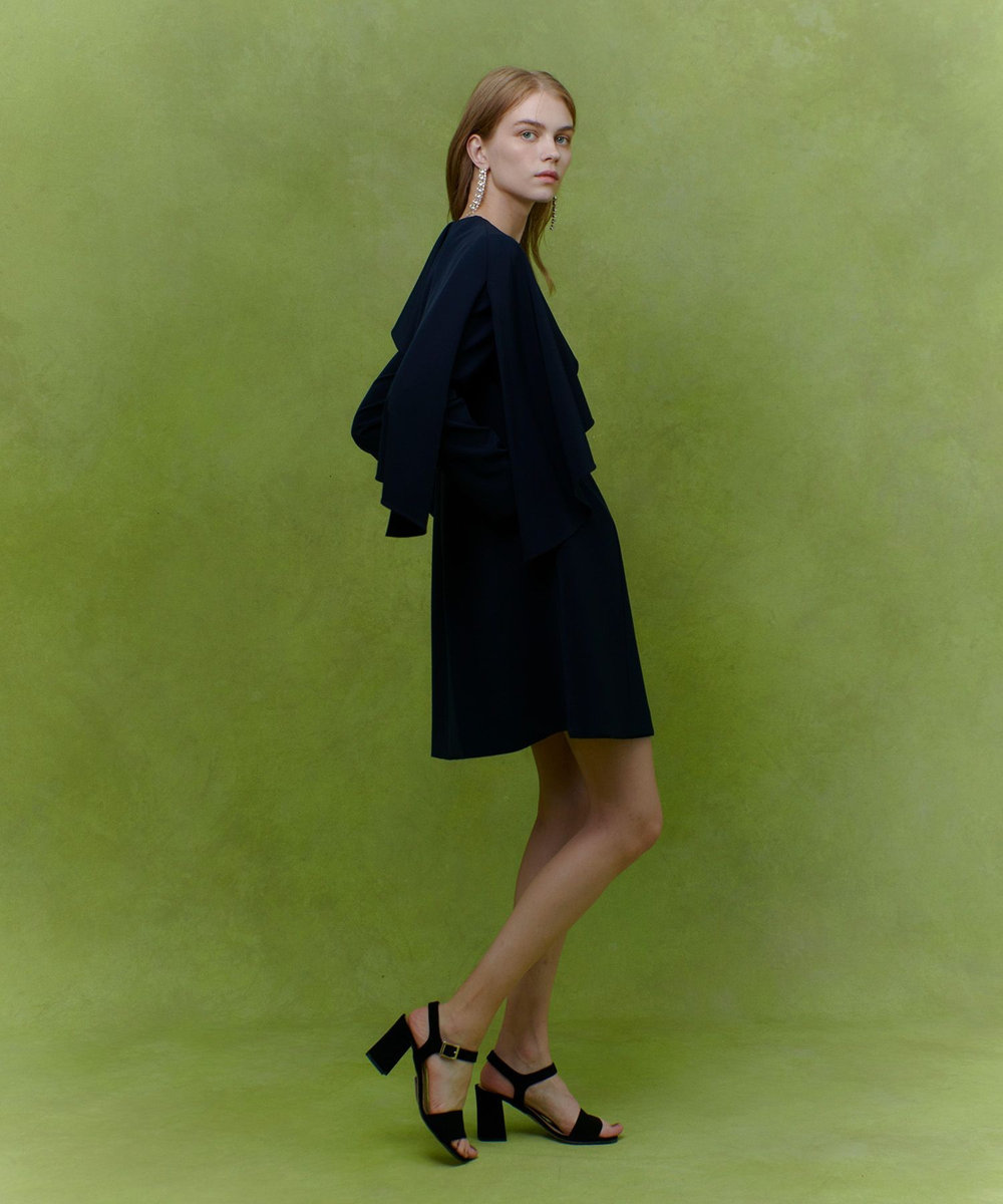 LOULOU WILLOUGHBY 【LOULOU WILLOUGHBY】2WAYケープワンピース ネイビー (65)