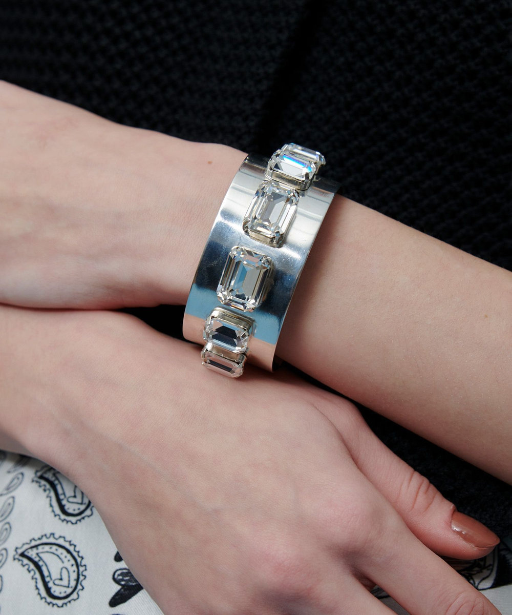 buying 【PERRINE TAVERNITI(ペリーヌ タヴェルニティ)】APOLLINE CUFF シルバー系 (89)