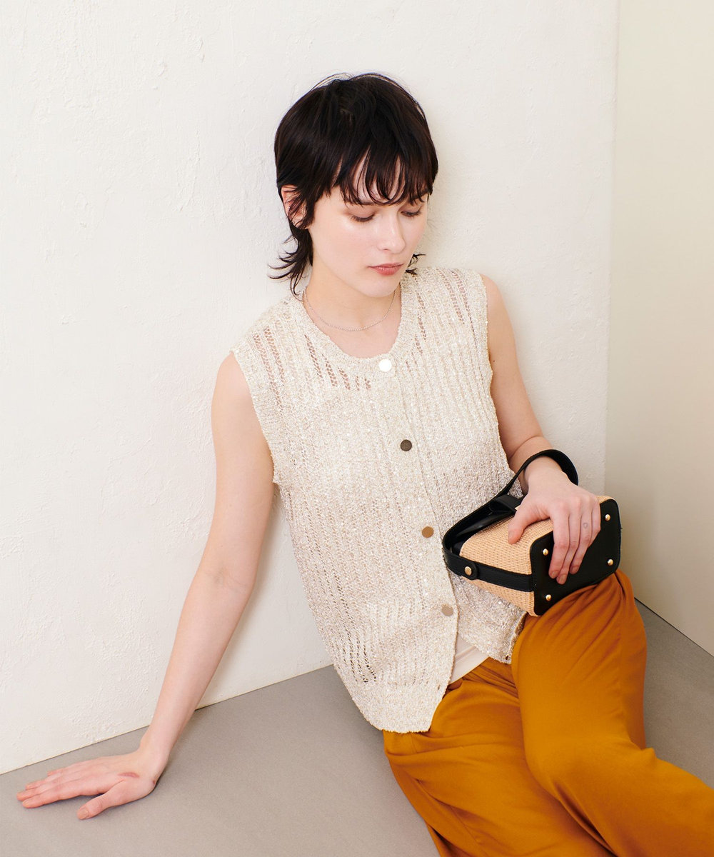 allureville スパンコールメッシュプルオーバー オフホワイト (02)