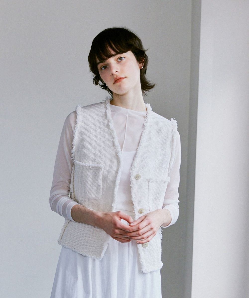 アルアバイル　FRALPIツイードジレ　ホワイト　ルルウィルビー ラスティックツイードフリンジジレ|allureville OFFICIAL SITE