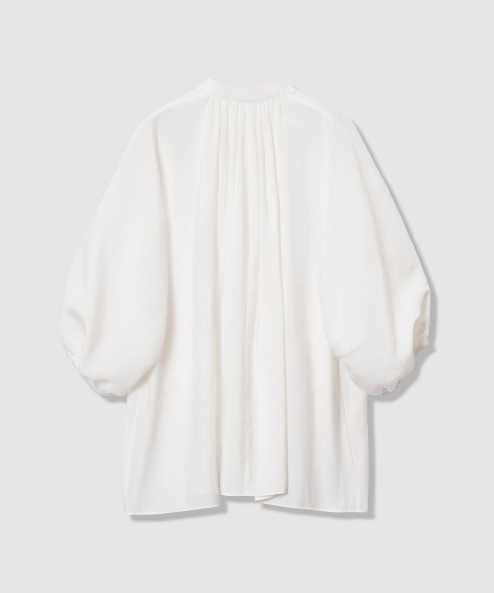allureville ギャザーボリュームスタンドブラウス オフホワイト (02)