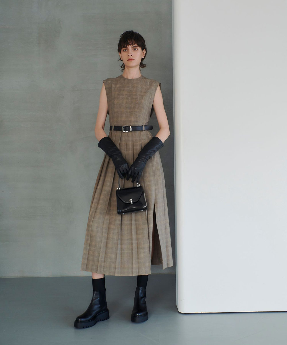 allureville 【allureville×otona MUSE】TRトロサイドスリットプリーツワンピース ブラウン (81)