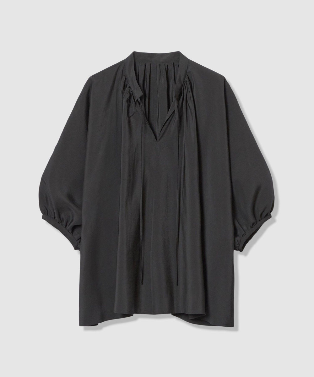 allureville ギャザーボリュームスタンドブラウス ブラック (95)