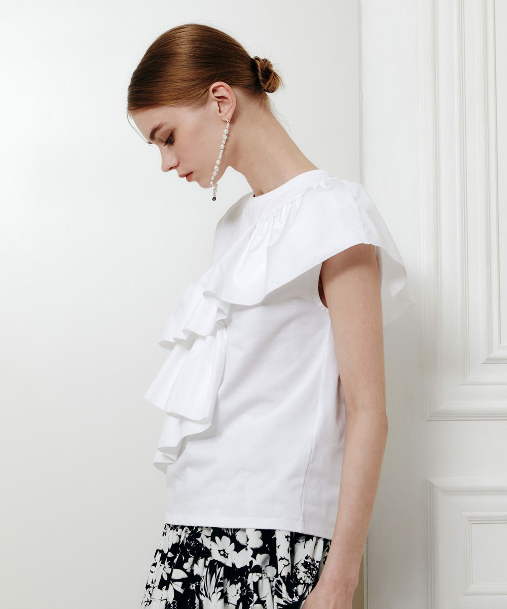 LOULOU WILLOUGHBY スパイラルフリルＴシャツ オフホワイト (02)
