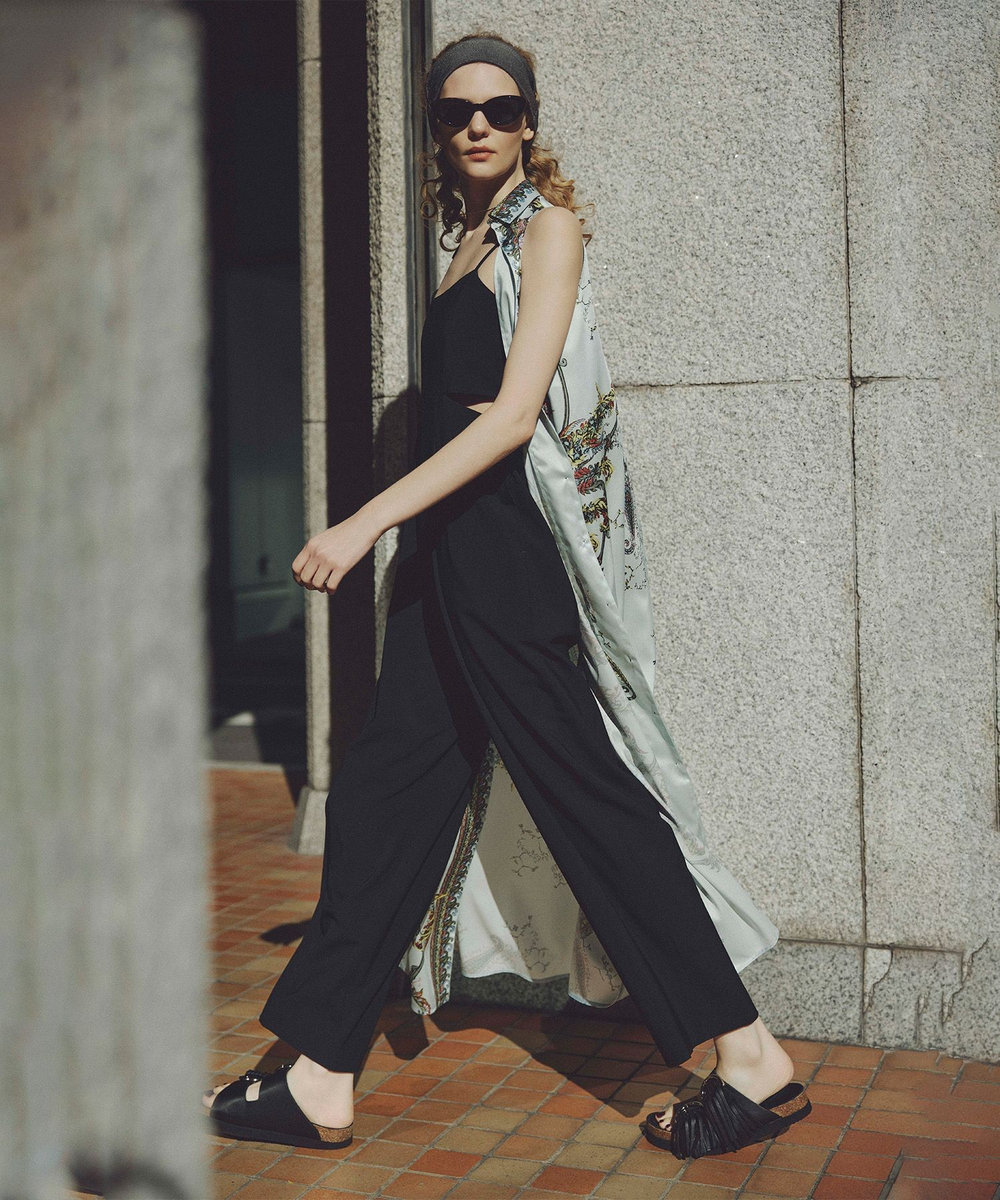 ストレッチトロサロペットパンツ|allureville OFFICIAL SITE / ONLINE