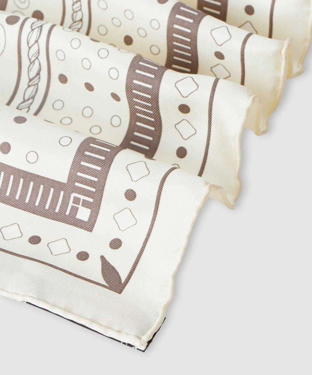 buying 【manipuri(マニプリ)】88×88 SILK SCARF アイボリー (04)