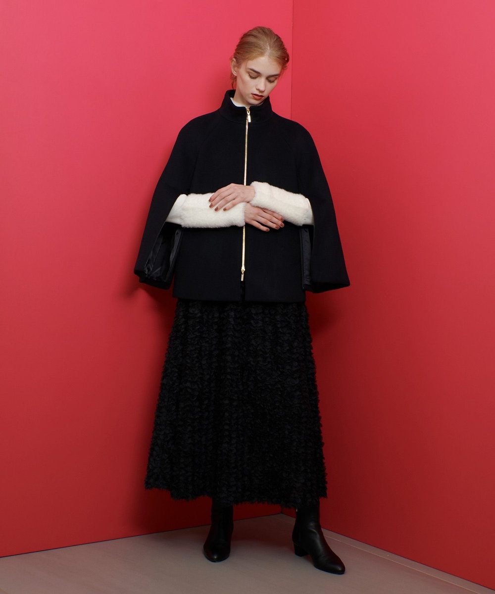 LOULOU WILLOUGHBY 【LOULOU WILLOUGHBY】シャルムビーバーケープ風コート ブラック (95)