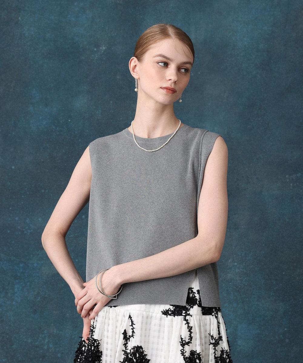 LOULOU WILLOUGHBY スリットニットプルオーバー グレー (92)
