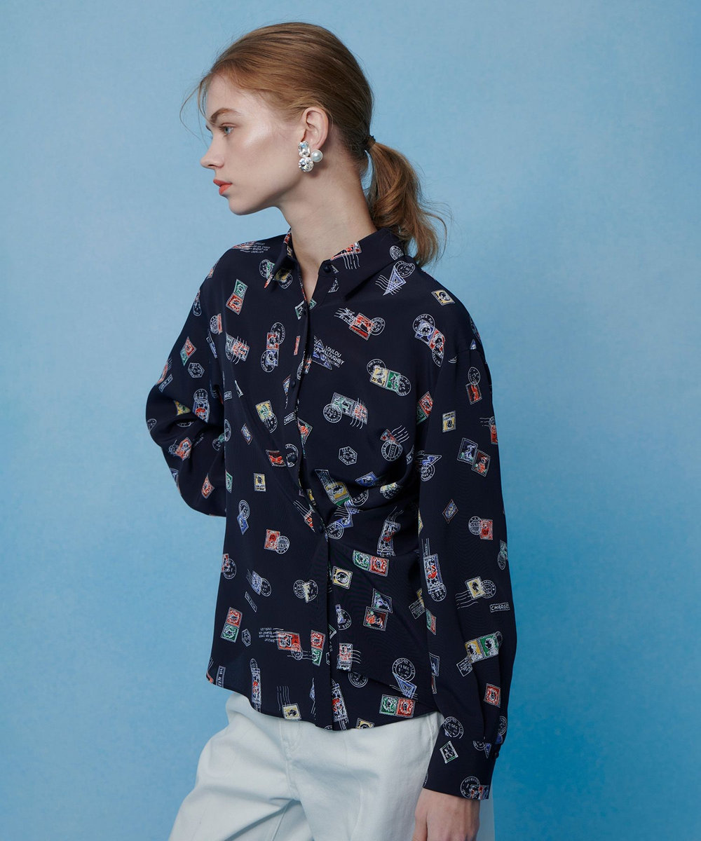 LOULOU WILLOUGHBY 【LOULOU WILLOUGHBY】レタープリントシャツブラウス ネイビー (65)