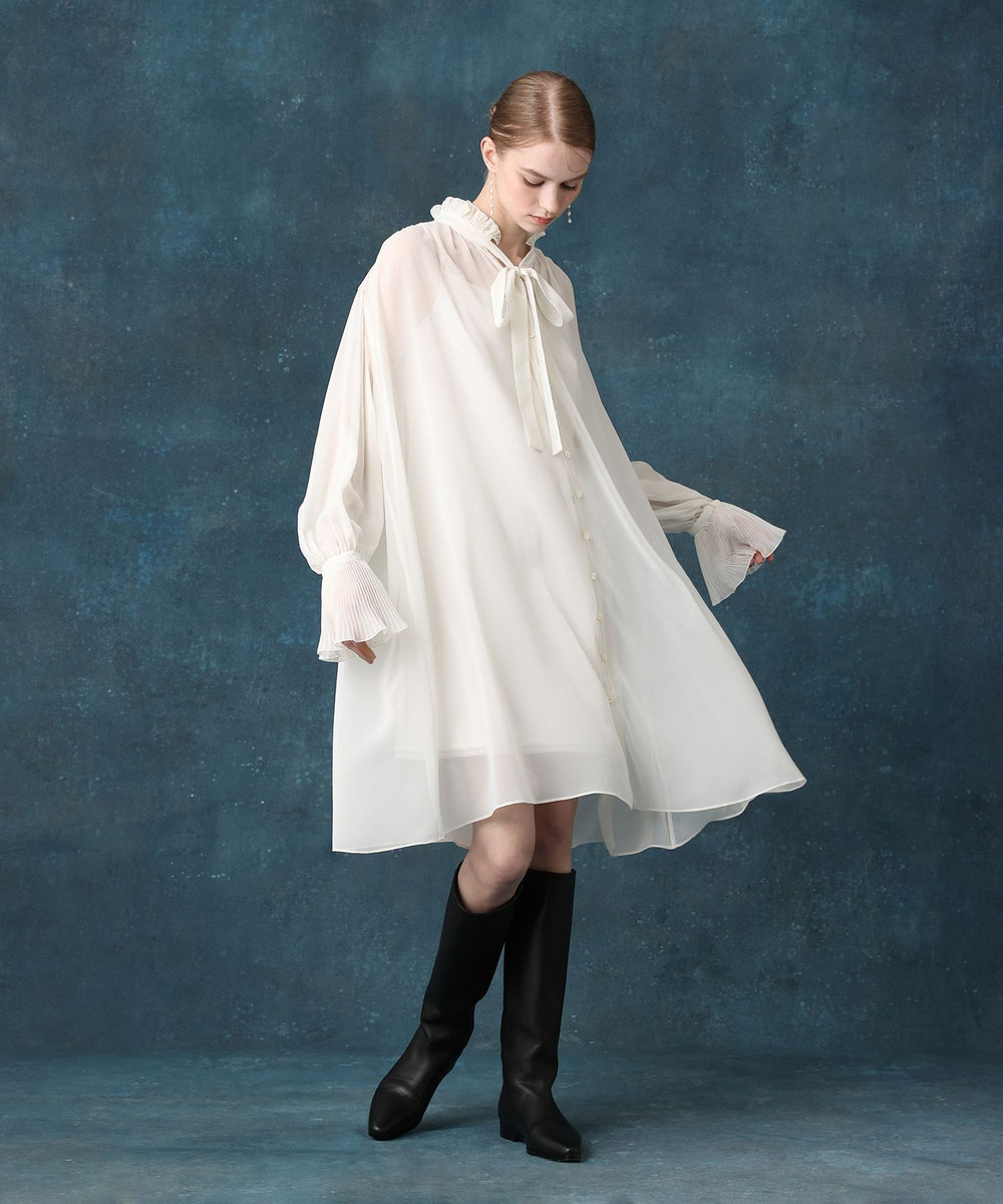 LOULOU WILLOUGHBY プリーツディテールシフォンワンピース アイボリー (04)