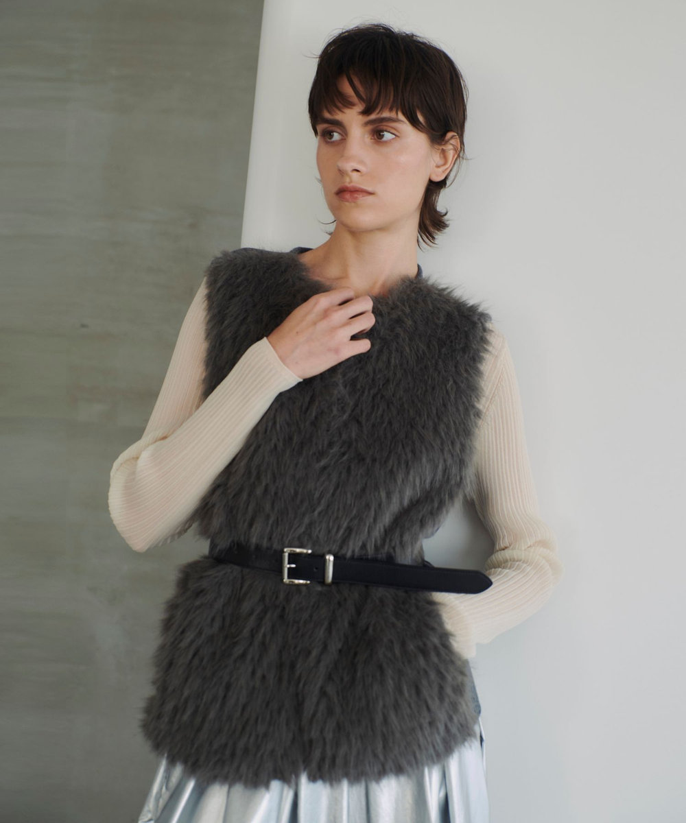 ⭐︎アルアバイル⭐︎フェイクファーコンビニットジレ ⭐︎ ジャガードフェイクファーコンビニットジレ|allureville OFFICIAL SITE