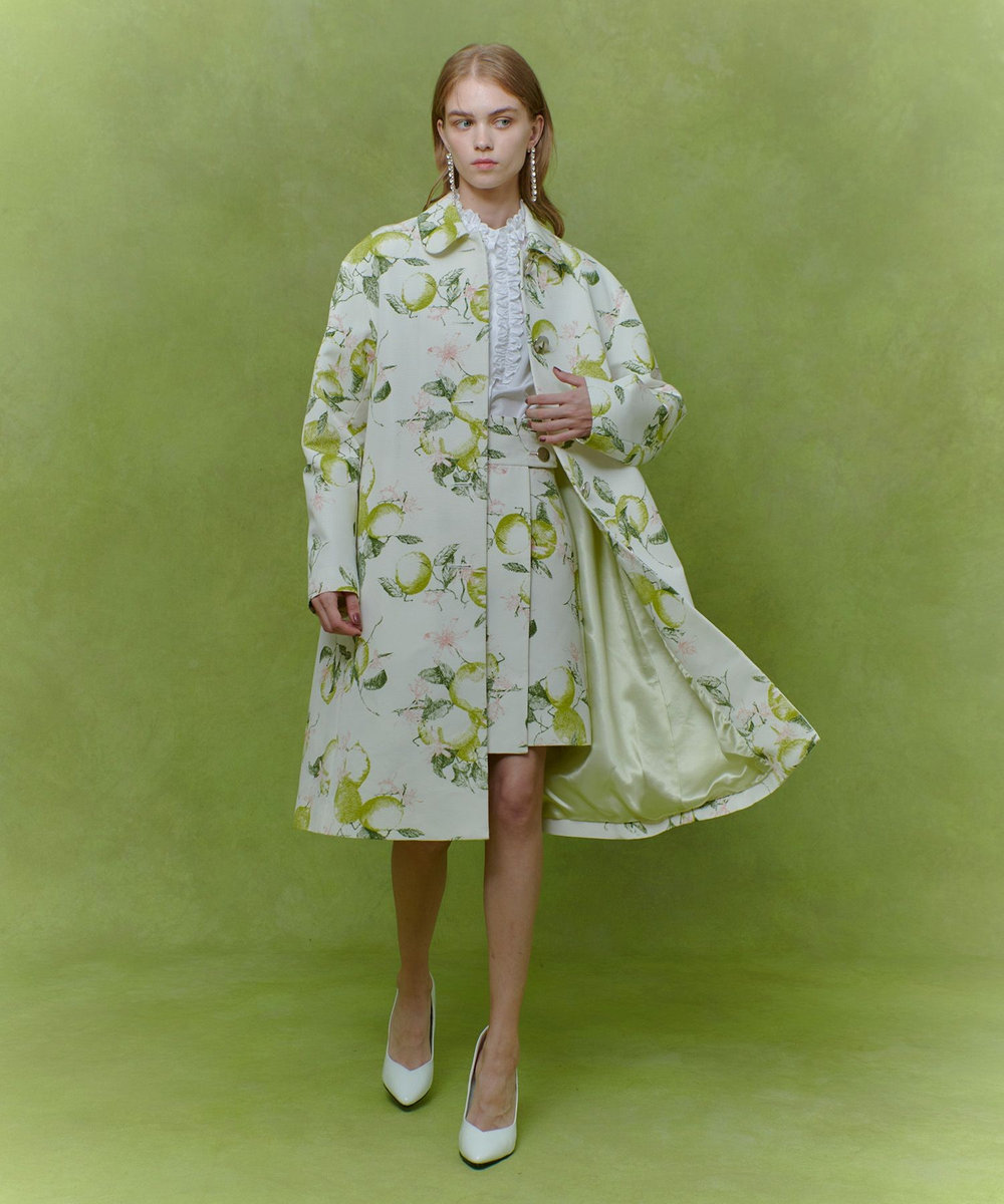 LOULOU WILLOUGHBY 【LOULOU WILLOUGHBY】RATTIレモン柄ステンカラーコート ホワイト系 (08)