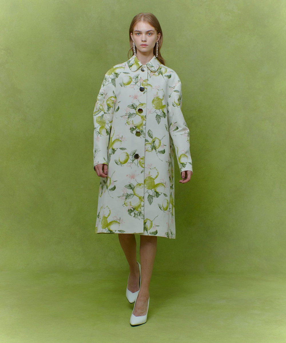 LOULOU WILLOUGHBY 【LOULOU WILLOUGHBY】RATTIレモン柄ステンカラーコート ホワイト系 (08)