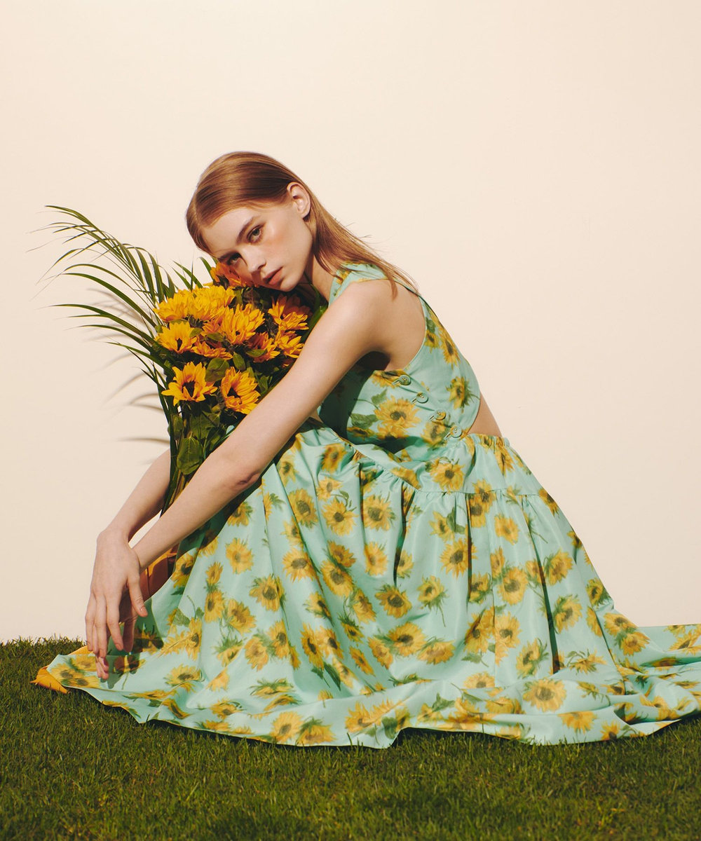 LOULOU WILLOUGHBY  WEB 一部店舗限定【LOULOU WILLOUGHBY】サンフラワープリントバッククロスワンピース グリーン系 (74)