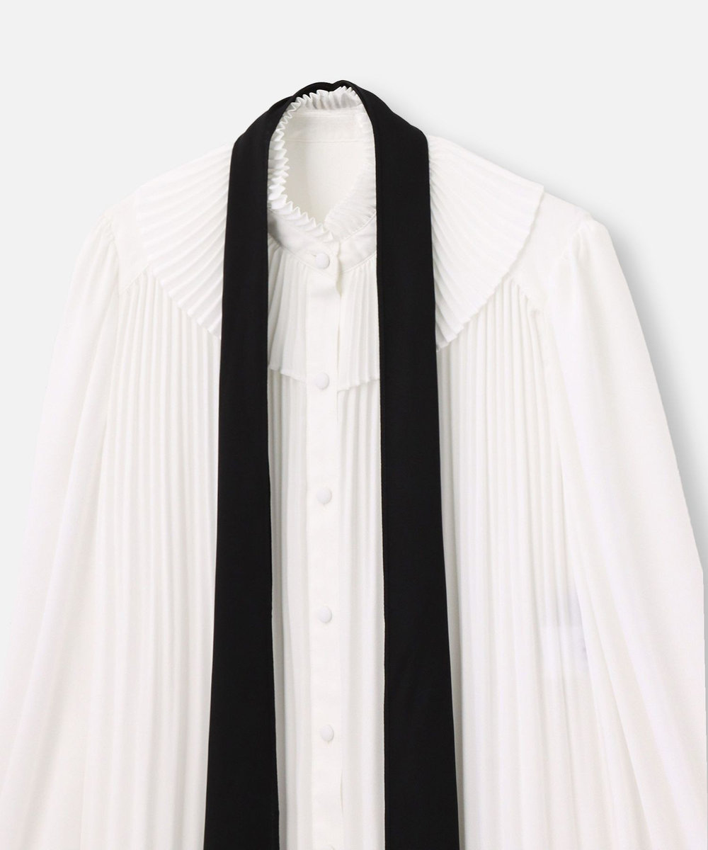 LOULOU WILLOUGHBY 【LOULOU WILLOUGHBY】プリーツリボンブラウス ホワイト (01)