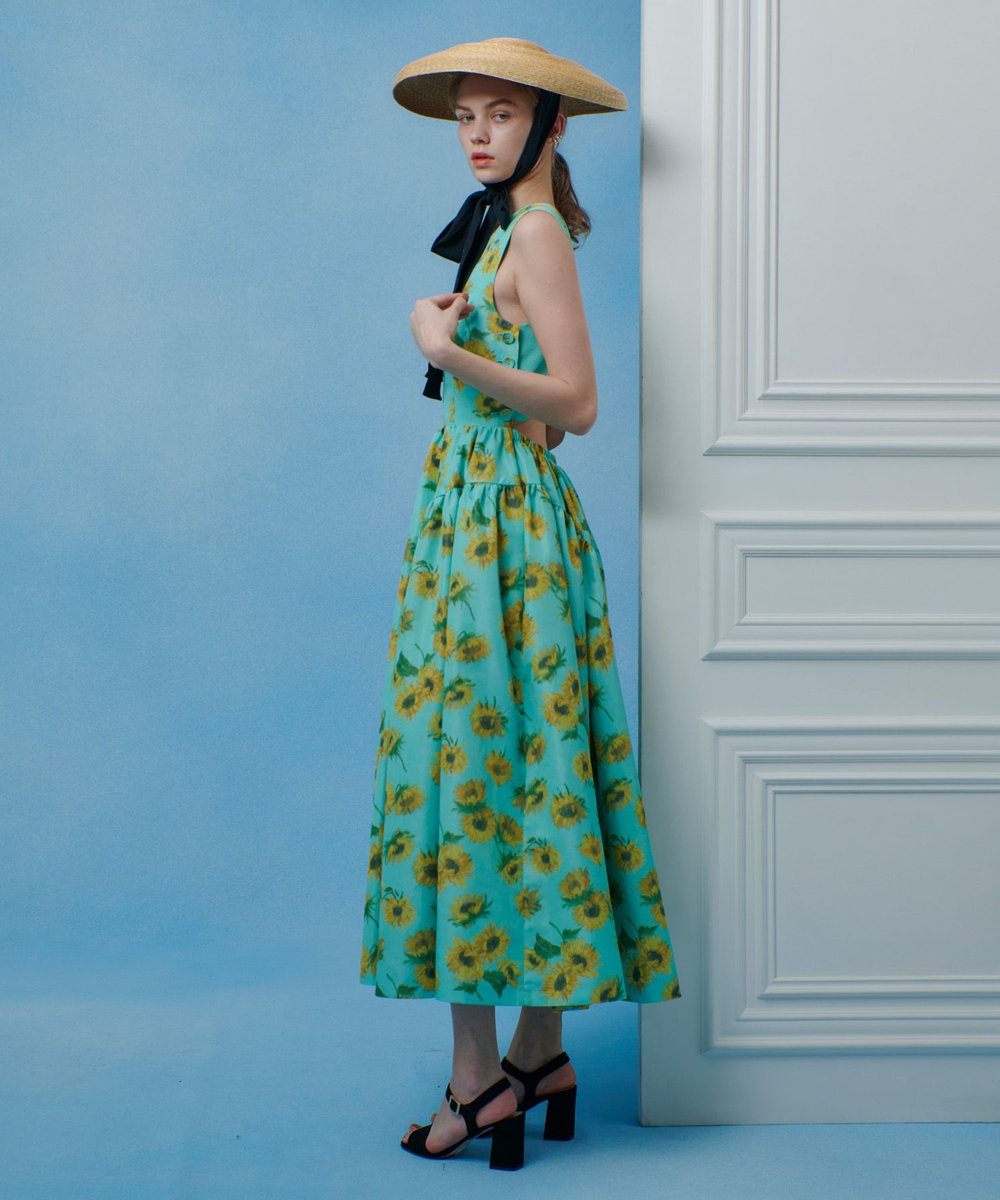 LOULOU WILLOUGHBY  WEB 一部店舗限定【LOULOU WILLOUGHBY】サンフラワープリントバッククロスワンピース グリーン系 (74)