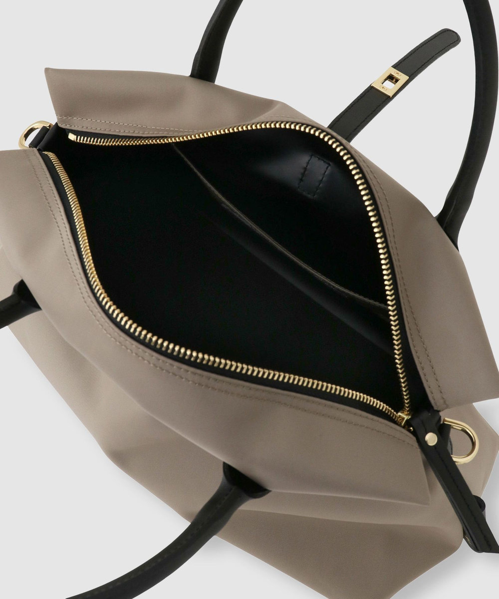 buying 【VIOLAd'ORO (ヴィオラドーロ)】ナイロンベルテッドトート モカ (85)