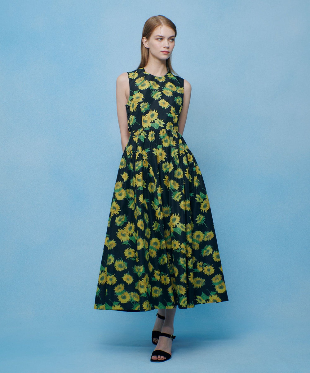 LOULOU WILLOUGHBY  WEB 一部店舗限定【LOULOU WILLOUGHBY】サンフラワープリントバッククロスワンピース ブラック系 (98)