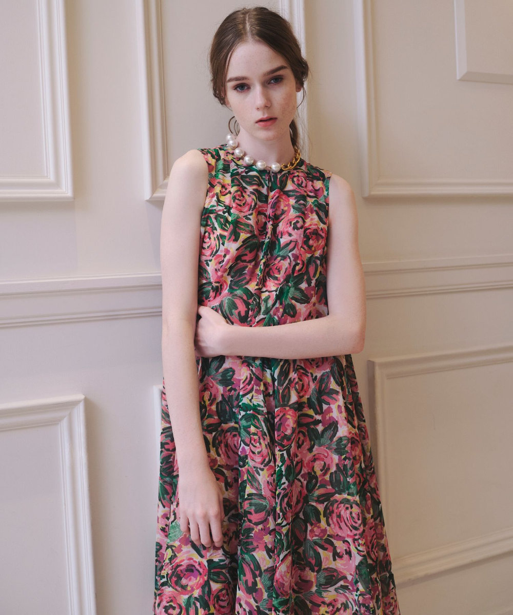 LOULOU WILLOUGHBY】SPRINTEXフラワープリントノースリワンピース