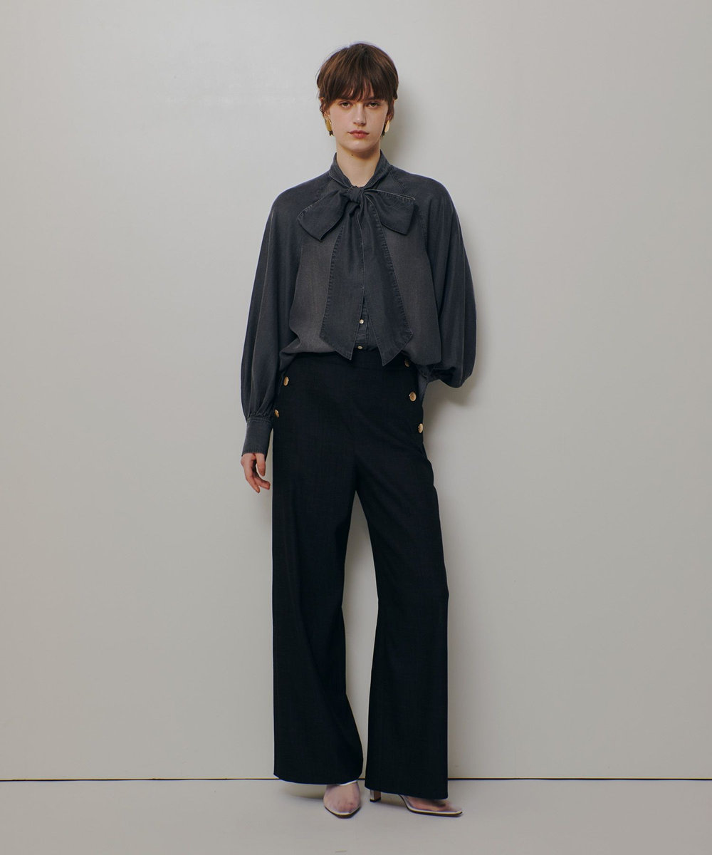 allureville 【WEB・一部店舗別注】デニムボウブラウス ブラック系 (98)