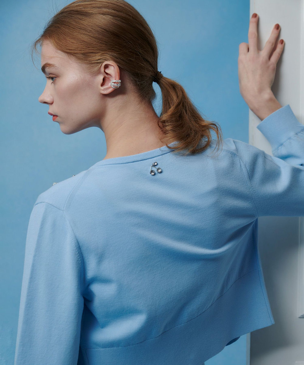 LOULOU WILLOUGHBY 【LOULOU WILLOUGHBY】CHERRYビジューカーディガン サックス (63)