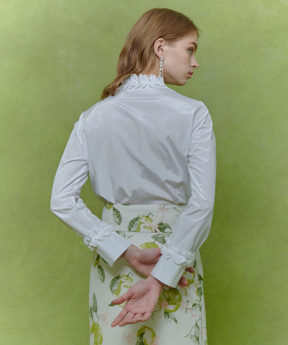 LOULOU WILLOUGHBY 【LOULOU WILLOUGHBY】テクニカルギャザーブラウス オフホワイト (02)