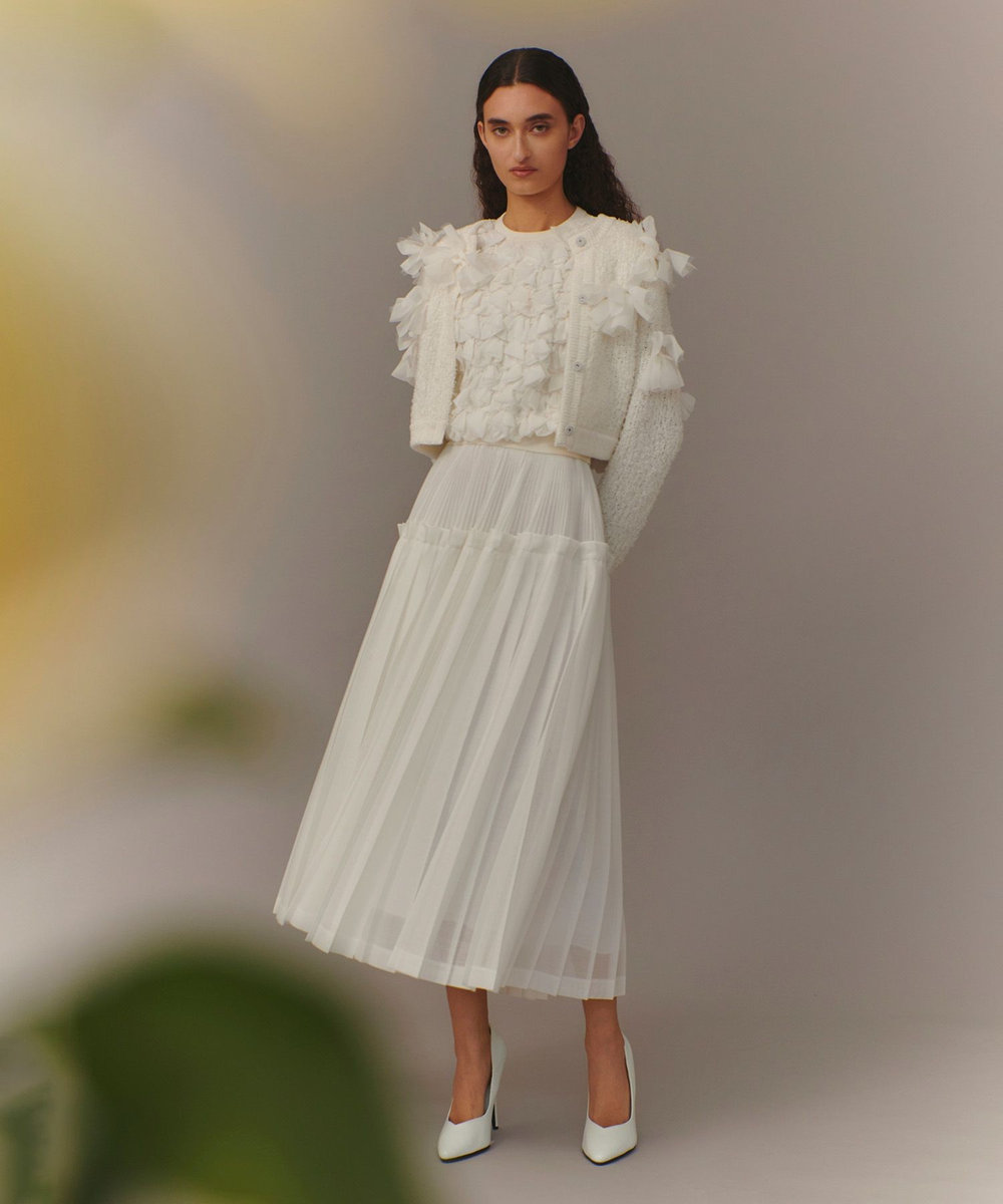 LOULOU WILLOUGHBY 【LOULOU WILLOUGHBY】ペタルパピヨンプルオーバー オフホワイト (02)