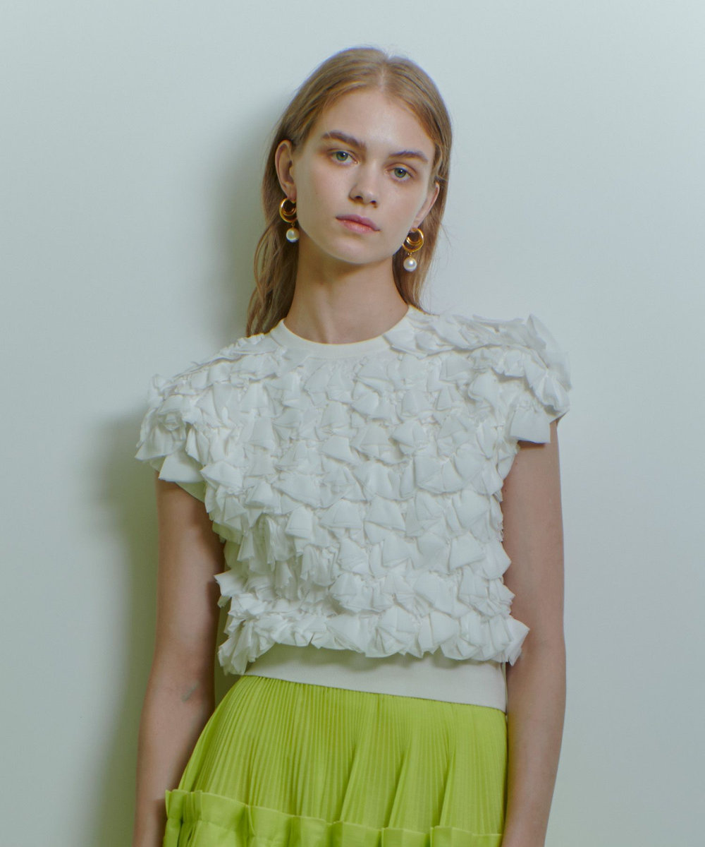 LOULOU WILLOUGHBY 【LOULOU WILLOUGHBY】ペタルパピヨンプルオーバー オフホワイト (02)