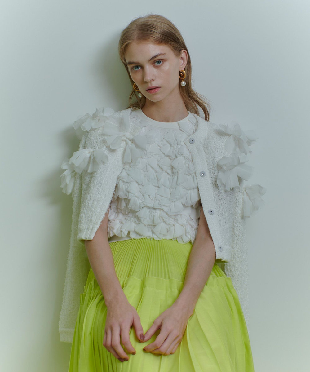 LOULOU WILLOUGHBY 【LOULOU WILLOUGHBY】ペタルパピヨンプルオーバー オフホワイト (02)