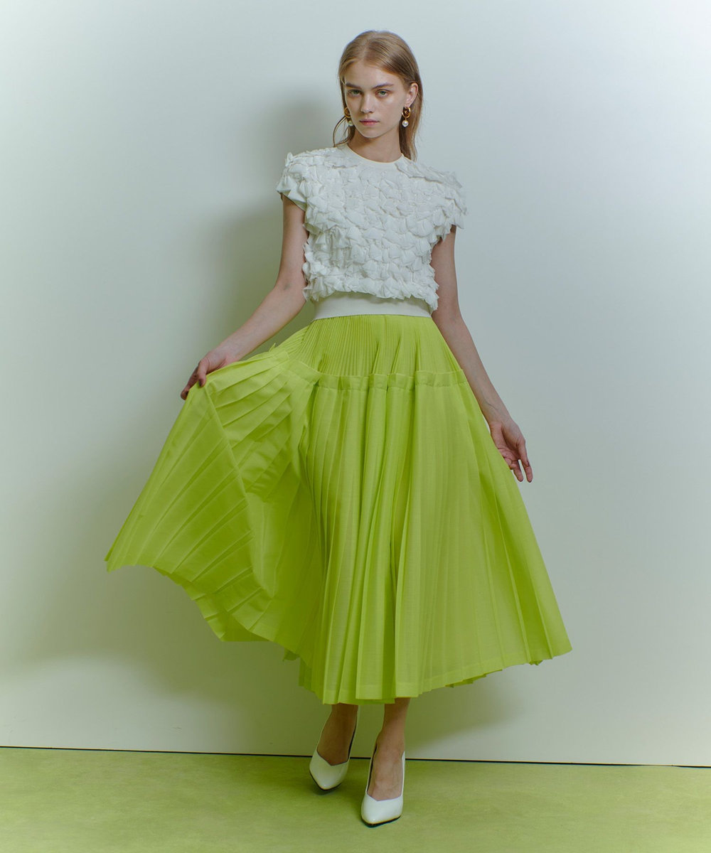 LOULOU WILLOUGHBY 【LOULOU WILLOUGHBY】ペタルパピヨンプルオーバー オフホワイト (02)