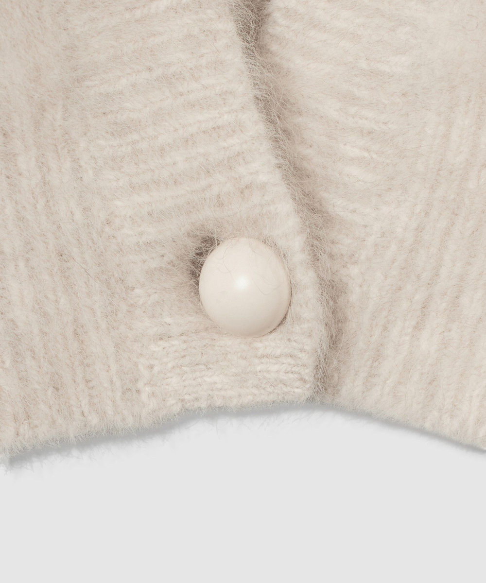 LOULOU WILLOUGHBY 【LOULOU WILLOUGHBY】カシミヤブレンドファー加工Ｖカーディガン ライトベージュ (12)