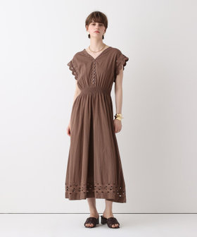ウェーブレースフレンチスリーブワンピース