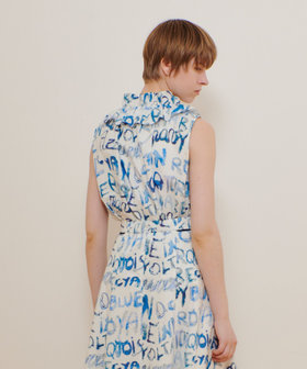 とろみ素材 日本製【allureville】花柄フリルカラーブラウス　SIZE2 PONTOGLIOフリルカラーブラウス|allureville OFFICIAL SITE