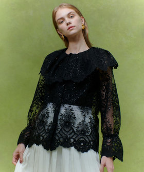 チュール刺繍ブラウス LILY BROWN リリーブラウン Lily Brown チュール刺繍ブラウス （レッド