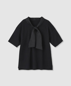 ボウタイ付Tシャツ