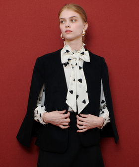 【LOULOU WILLOUGHBY】ビーバーケープジャケット