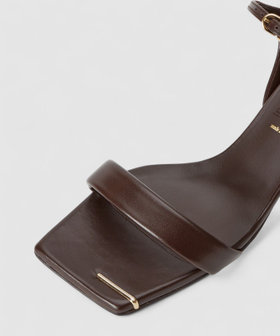 HENRI EN VARGO(ヘンリエンヴァーゴ)】MAY SANDAL|allureville