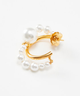 PERRINE TAVERNITI(ペリーヌ タヴェルニティ)】 PEARL HOOP PERRINE TAVERNITI(ペリーヌ タヴェルニティ)】 PEARL HOOP
