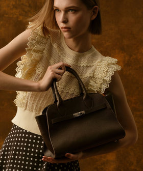 【 海外限定 !! 】 海外パック 英語版 10パック フロント尾錠トートバッグ|allureville OFFICIAL SITE / ONLINE