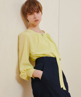 シルキータックボウブラウス|allureville OFFICIAL SITE