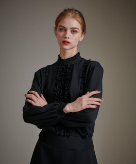 LOULOU WILLOUGHBY】スタンドフリルシャーリングブラウス|allureville