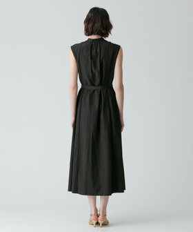 allureville ワンピース コットンサテンギャザースリーブVネック