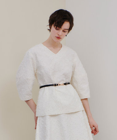 ジャガードランタンスリーブブラウス