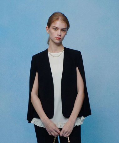 ◇【LOULOU WILLOUGHBY】リトルブラックケープジャケット|allureville