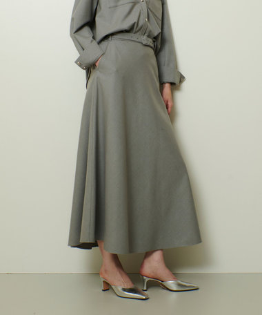 サキソニーベルテッドナロースカート