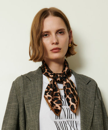 manipuri(マニプリ)】65×65 SILK SCARF|allureville OFFICIAL SITE