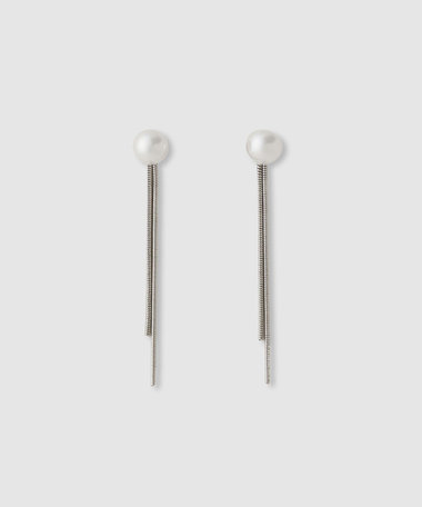 パールチェーンピアス