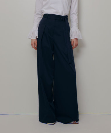 サテンストレッチベルテッドパンツ