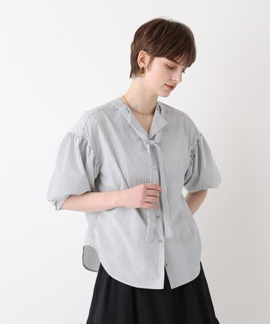 サッカーストライプパフスリーブブラウス